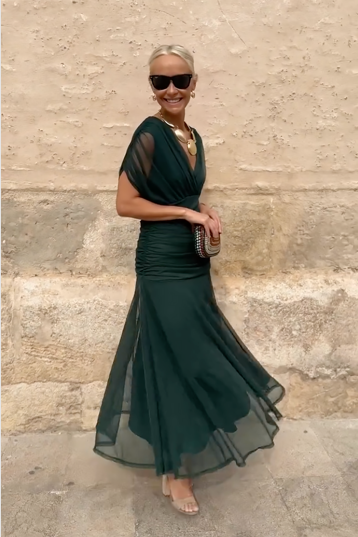 Louise™ – Elegant V-Neck Maxi Dress
