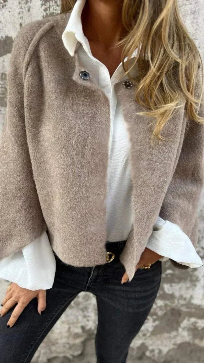 Layla - Wool Cardigan with Round Neck