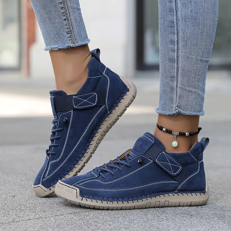 LEONA – BLACK CASUAL COMFORT WALKING SHOES