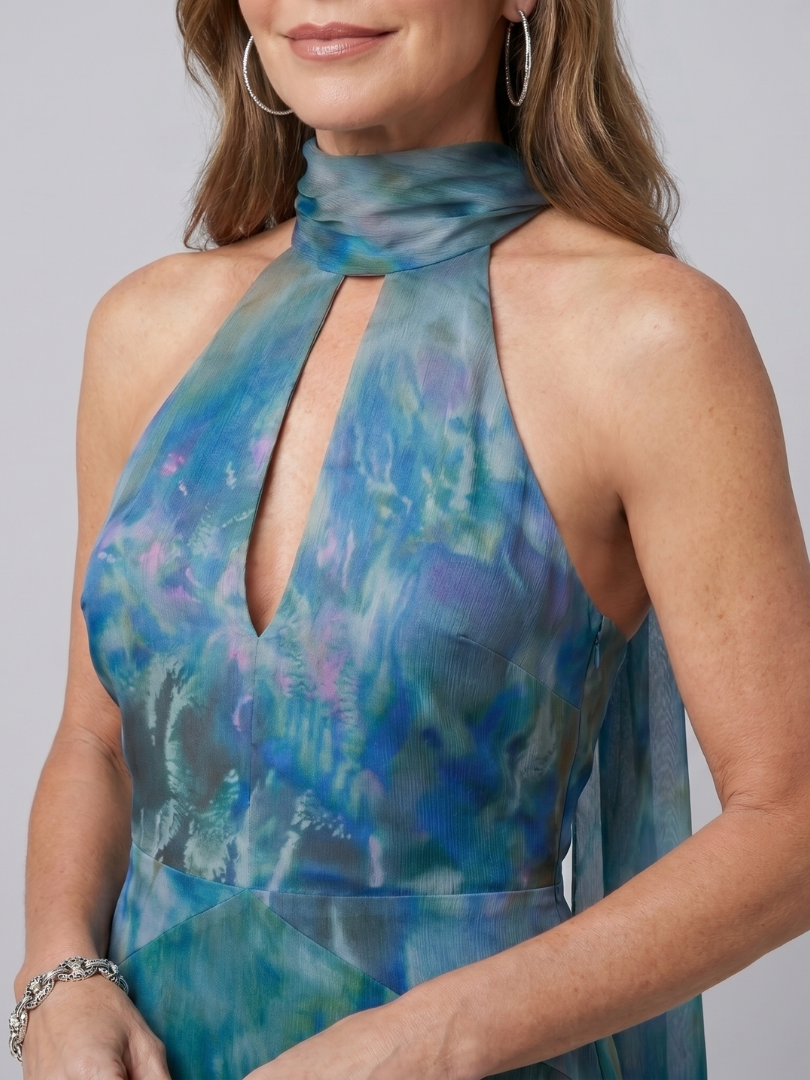 Juniper™ | Keyhole Halter Maxi Dress