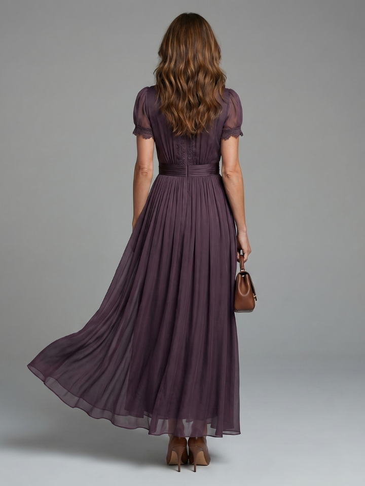 Elia™ | Gathered Waist Keyhole Maxi Dress