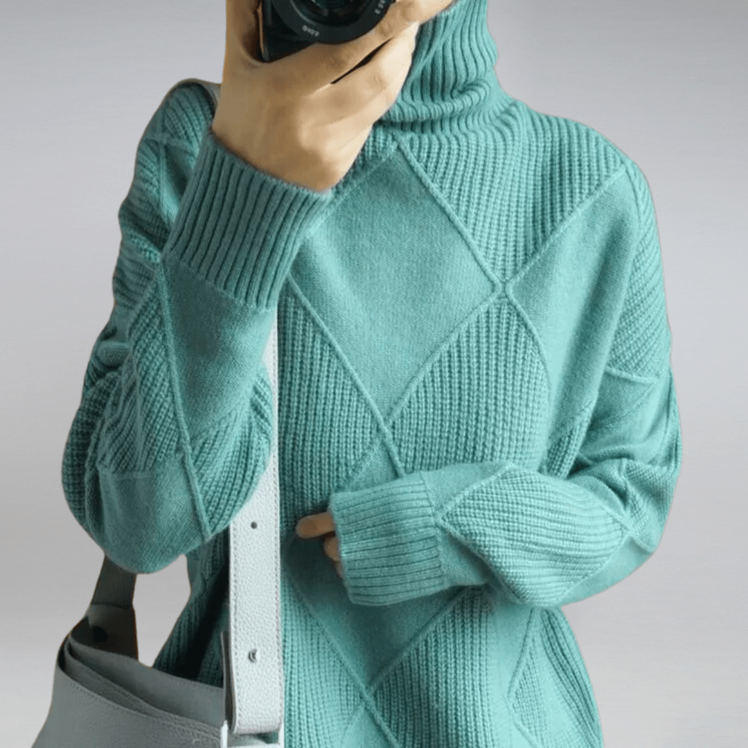 KATE – ELEGANT TURTLENECK SWEATER