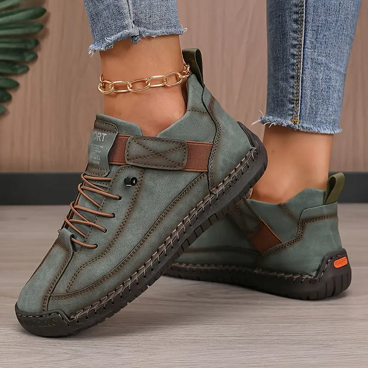 LEONA – BLACK CASUAL COMFORT WALKING SHOES